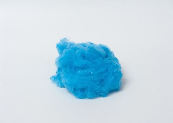 le polyester bleu de matière première de polyester de 45mm a réutilisé la fibre d'agrafe 1.2D à 20D