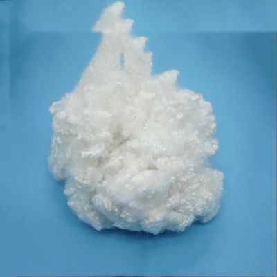 fibre de polyester conjuguée creuse de 7Dx64mm Siliconized pour remplir Sofa Pillow
