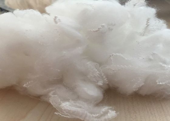 Fibre blanche crue lumineuse de Psf de fibre discontinue de polyesters de la Vierge 0.5D pour le fil de couture