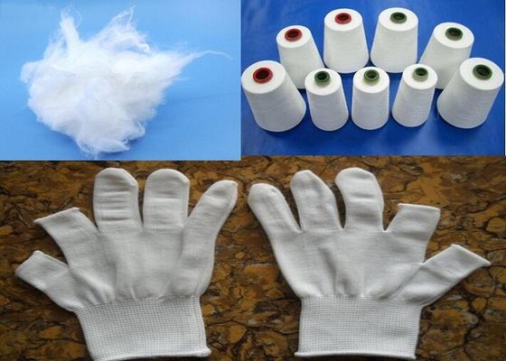 Matière première de polyester blanc cru lumineux de 1.5dtex×38mm pour faire le fil de gant