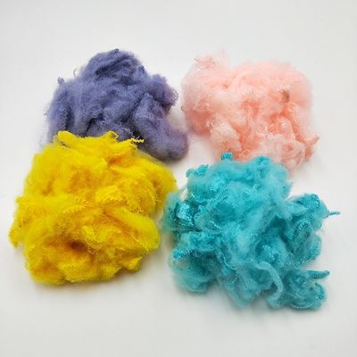 polyester teint par dopant de 3D 28mm pour la fourrure non-tissée de similicuir