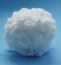 Le polyester 100% direct d'approvisionnement d'usine a réutilisé le remorquage de fibre d'agrafe